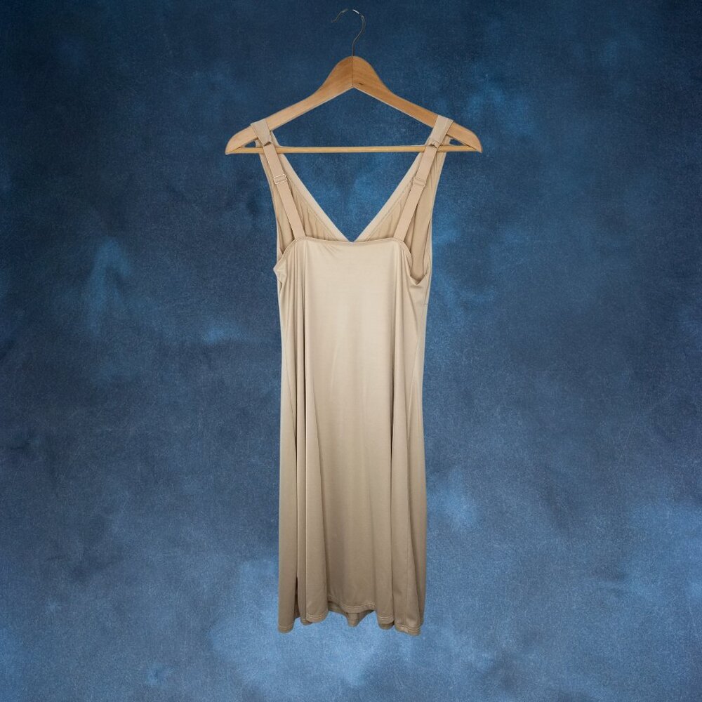 Vanity Fair Beige Body Fresh V-Neck Nightgown / Full Slip, Size 38 - Picture 2 of 3